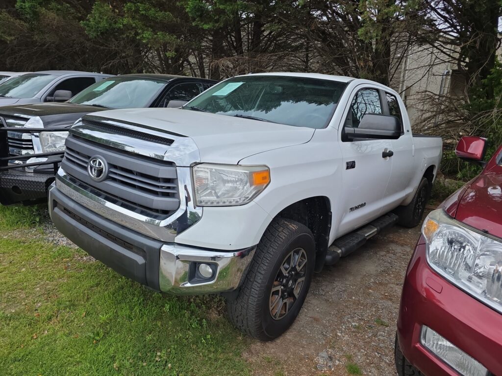 GALLERY cars trucks suvs convertibles